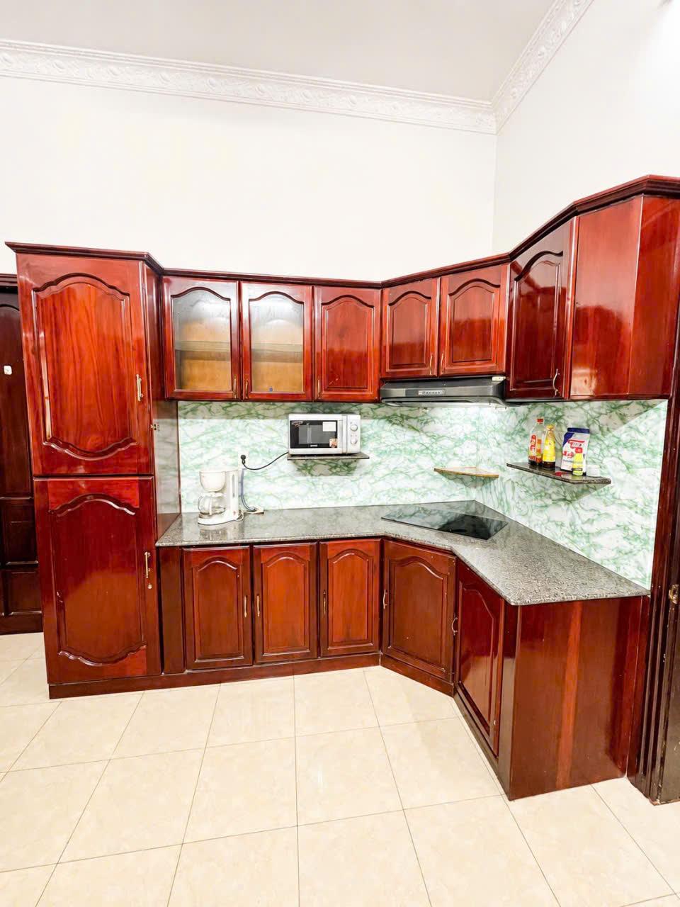 Phòng Tiêu Chuẩn 4 Người - Bin Hotel Phan Văn Trị