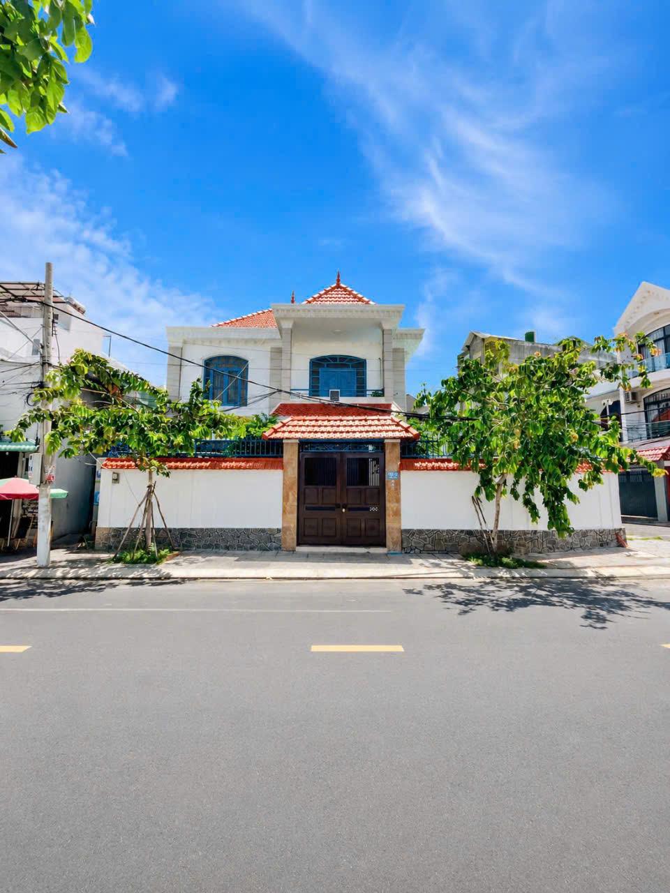 Villa Phan Chu Trinh - Hồ Bơi Riêng — ảnh 3
