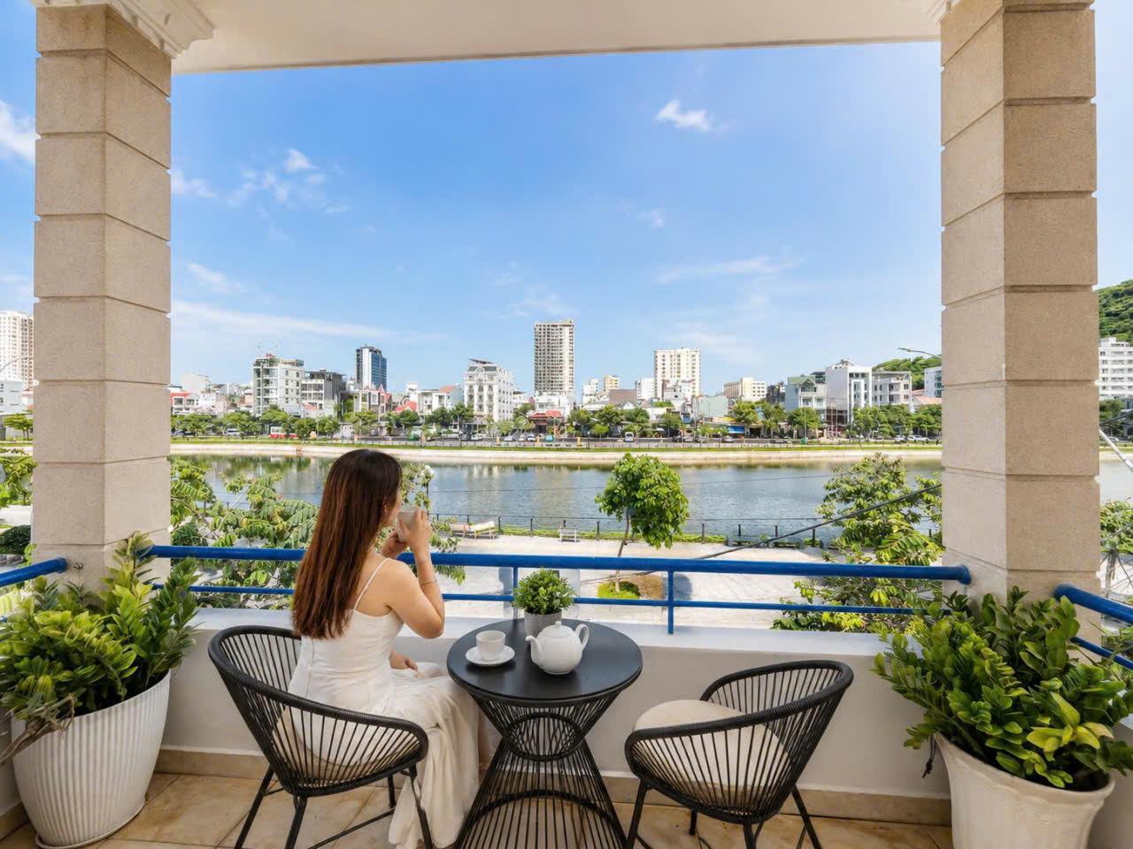 Kỳ nghỉ tại BIN